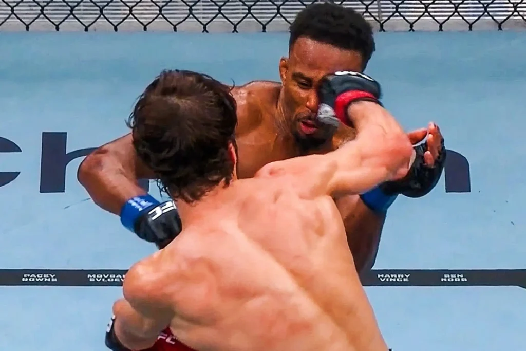 Movsar Evloev Vs Lerone Murphy